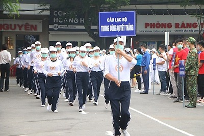 Mỗi thanh niên 10.000 bước chân mỗi ngày